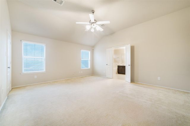 1315 Squire Drive, Baytown, TX 77521