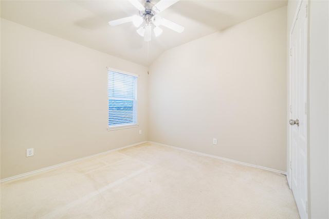 1315 Squire Drive, Baytown, TX 77521