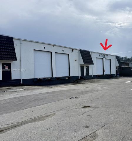 7232 NW 79th Terrace, Medley, FL 33166