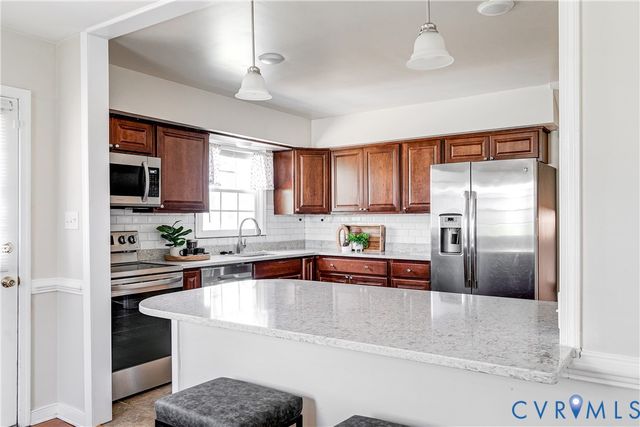 8002 Moorefield Rd, Henrico, VA 23229