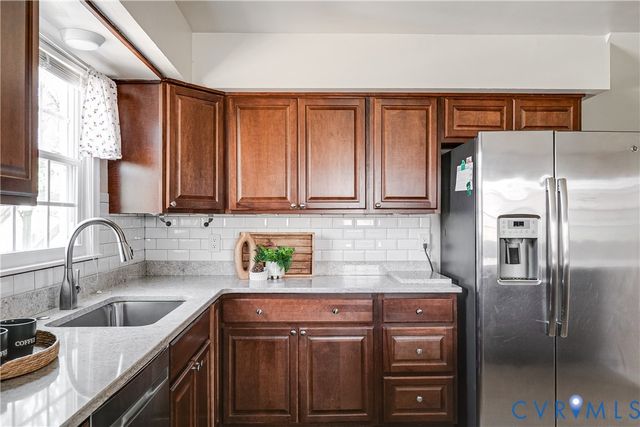 8002 Moorefield Rd, Henrico, VA 23229