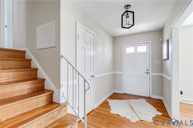 8002 Moorefield Rd, Henrico, VA 23229