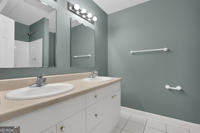 60 Hickory Hill Drive, Oxford, GA 30054