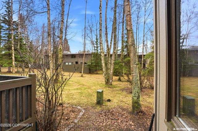 629 Highlander Circle, Anchorage, AK 99518