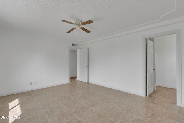 943 Quail Mesa Drive, Socorro, TX 79927
