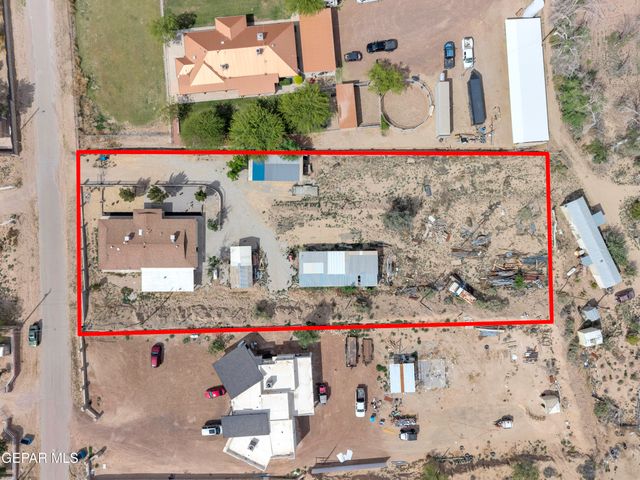 943 Quail Mesa Drive, Socorro, TX 79927