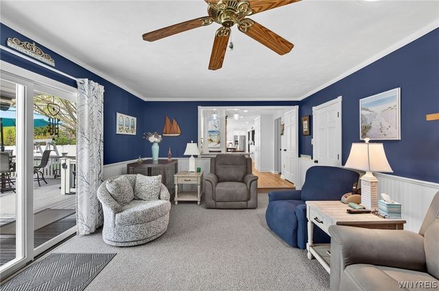 389 Hawthorne Place, Porter, NY 14174