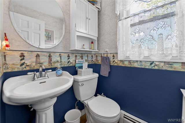 389 Hawthorne Place, Porter, NY 14174