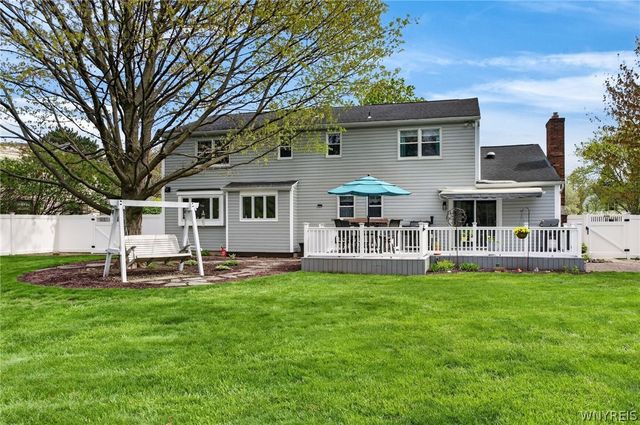 389 Hawthorne Place, Porter, NY 14174