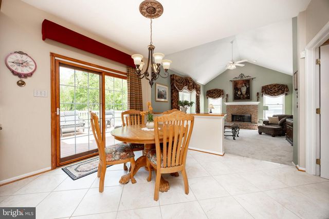 1345 WOODED KNLS, West Chester, PA 19382