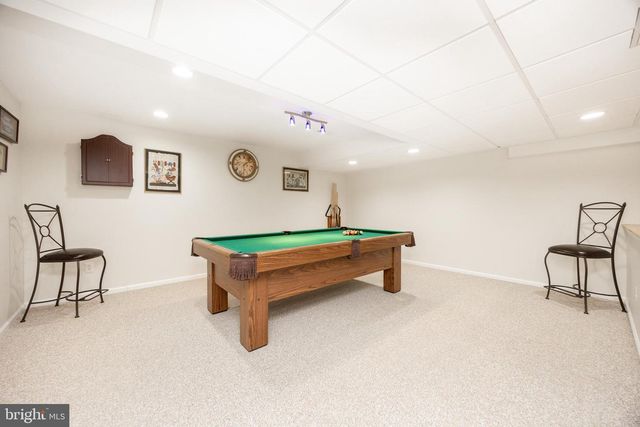 1345 WOODED KNLS, West Chester, PA 19382