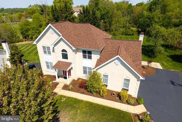 1345 WOODED KNLS, West Chester, PA 19382