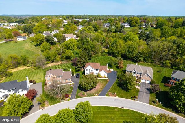 1345 WOODED KNLS, West Chester, PA 19382