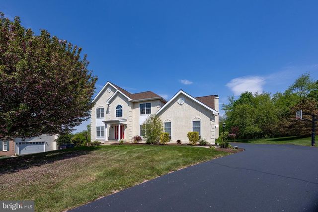 1345 WOODED KNLS, West Chester, PA 19382