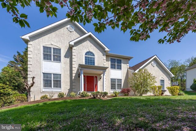1345 WOODED KNLS, West Chester, PA 19382