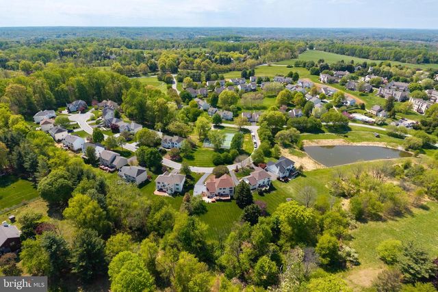 1345 WOODED KNLS, West Chester, PA 19382
