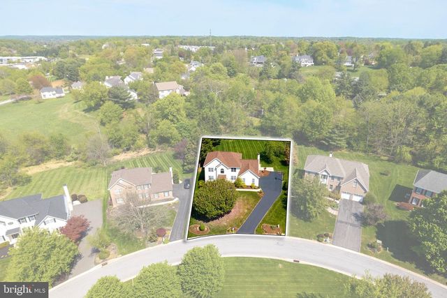 1345 WOODED KNLS, West Chester, PA 19382