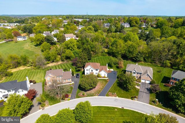 1345 WOODED KNLS, West Chester, PA 19382