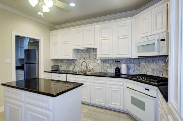 1711 Huldy Street A, Houston, TX 77019