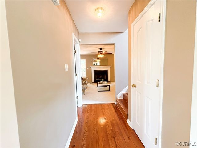 13631 Laketree Dr, Chester, VA 23831