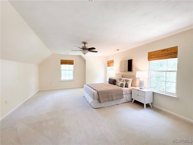 13631 Laketree Dr, Chester, VA 23831