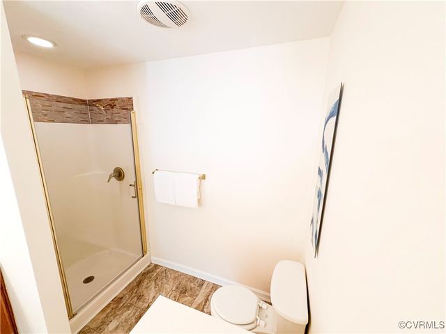 13631 Laketree Dr, Chester, VA 23831