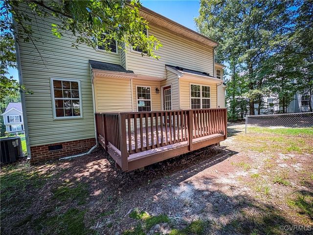 13631 Laketree Dr, Chester, VA 23831