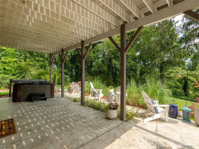 30 W Fairway Drive, Etowah, NC 28729