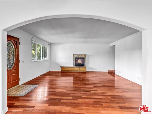 12479 Walsh Avenue, Los Angeles, CA 90066