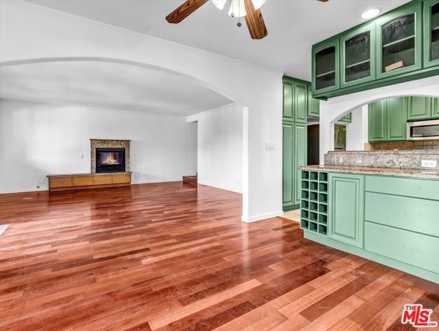 12479 Walsh Avenue, Los Angeles, CA 90066