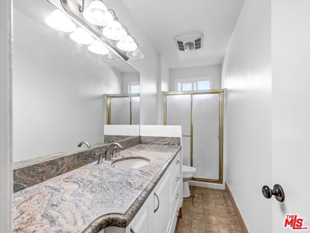 12479 Walsh Avenue, Los Angeles, CA 90066