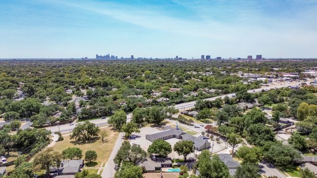6837 Arboreal Drive, Dallas, TX 75231