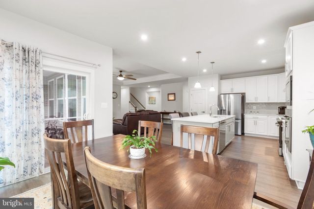 5008 BIRCH LEAF CIR, Fredericksburg, VA 22407