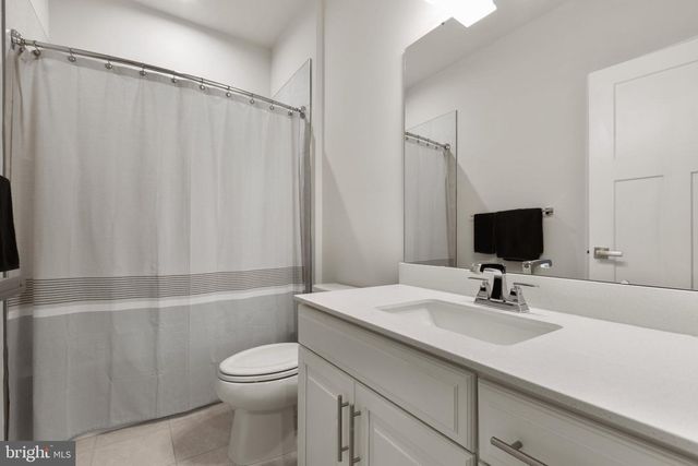 5008 BIRCH LEAF CIR, Fredericksburg, VA 22407