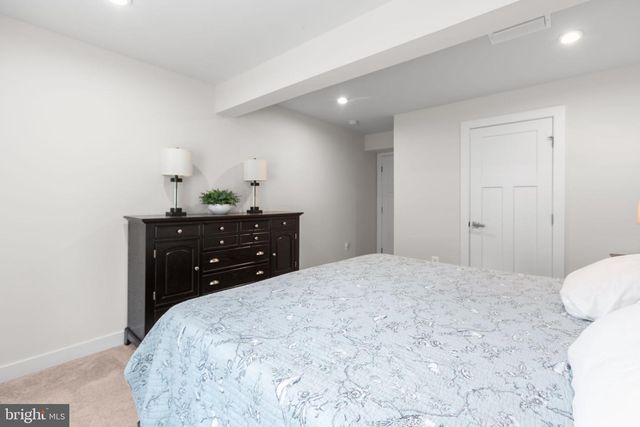 5008 BIRCH LEAF CIR, Fredericksburg, VA 22407