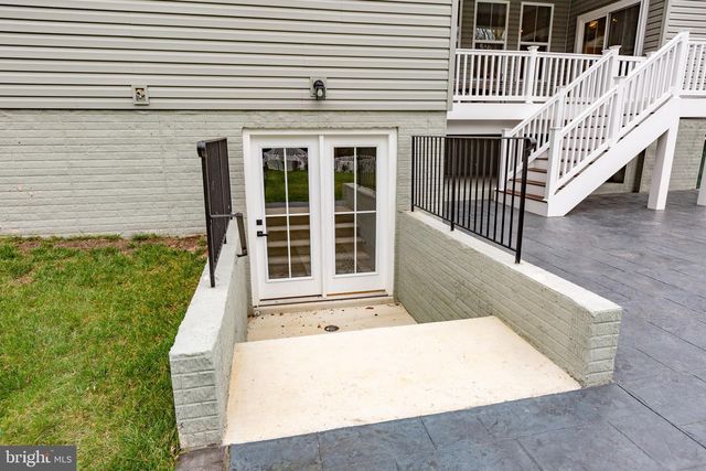 5008 BIRCH LEAF CIR, Fredericksburg, VA 22407