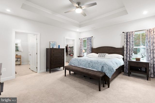 5008 BIRCH LEAF CIR, Fredericksburg, VA 22407
