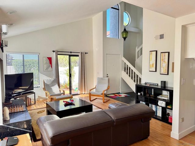 2108 Sea Village Circle, Cardiff By The Sea, CA 92007