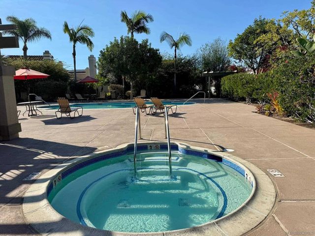 2108 Sea Village Circle, Cardiff By The Sea, CA 92007