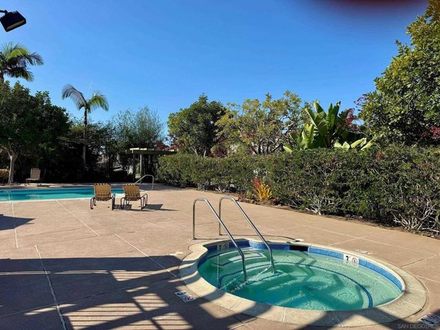2108 Sea Village Circle, Cardiff By The Sea, CA 92007