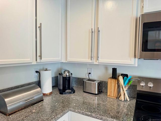 2108 Sea Village Circle, Cardiff By The Sea, CA 92007