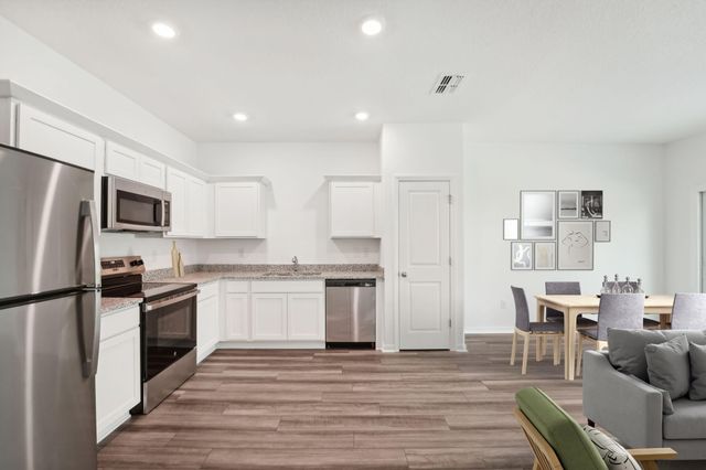 179 Cotton Leaf Boulevard, Summerville, SC 29486