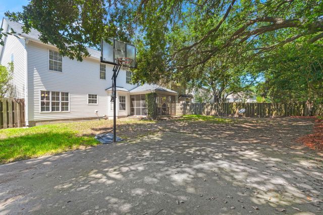 1504 Clark Sound Circle, Charleston, SC 29412
