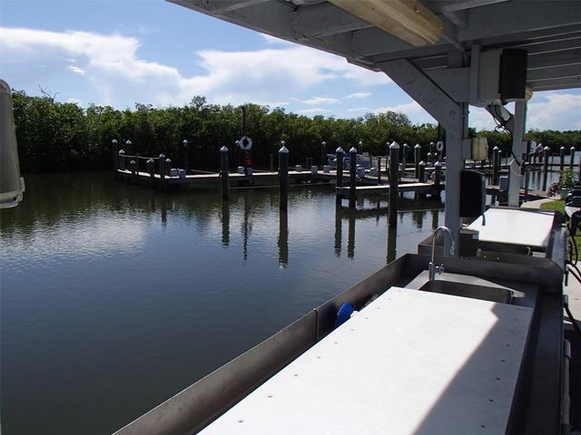 5369 Compass Cove Place, Hutchinson Island, FL 34949