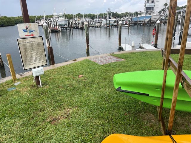 5369 Compass Cove Place, Hutchinson Island, FL 34949