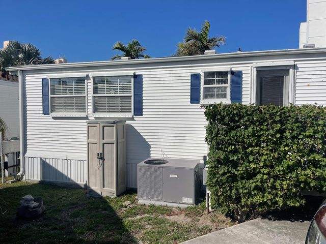 5369 Compass Cove Place, Hutchinson Island, FL 34949