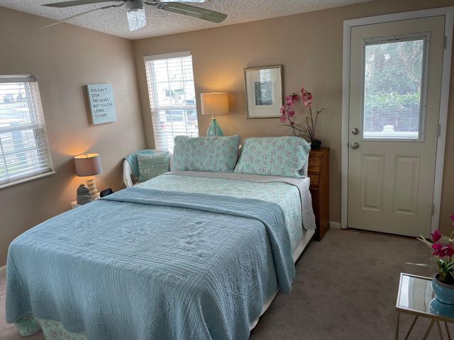 5369 Compass Cove Place, Hutchinson Island, FL 34949