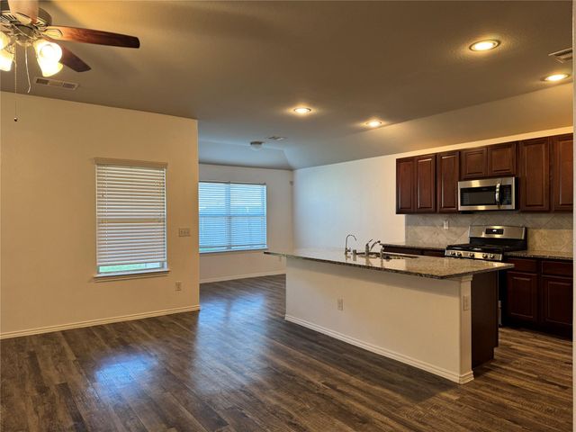 2215 Bronze Bay Drive, Missouri City, TX 77459