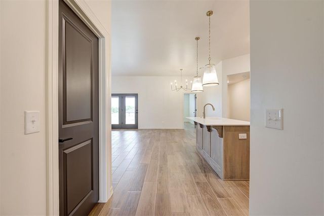 4233 Overlook Pass, Edmond, OK 73025