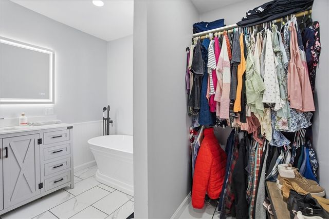 91 Church Street, Westerly, RI 02808